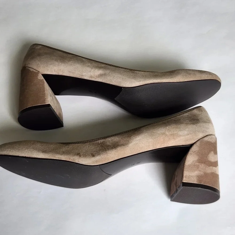 New without box! || VANELi || neutral suede pumps